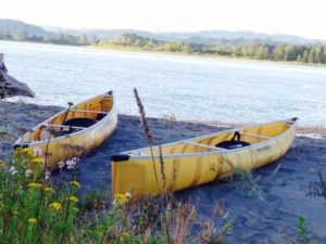 Wenonah Encounter Kevlar Canoe Columbia River- www.PaddlePeople.us