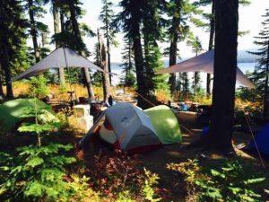 waldo-lake-camp-september-2015-paddle-people