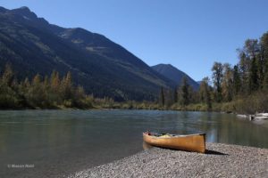Wenonah Encounter Kevlar Canoe - www.PaddlePeople.us - Photo by Mason Reid