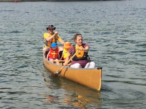 Wenonah Seneca Aramid Canoe is an excellent family canoe